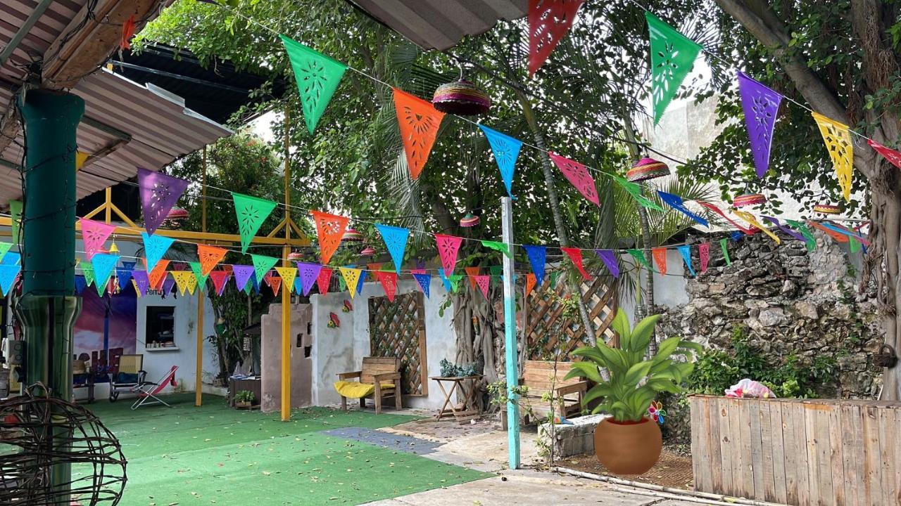 La Casa De La 12 Hostel Campeche Ngoại thất bức ảnh
