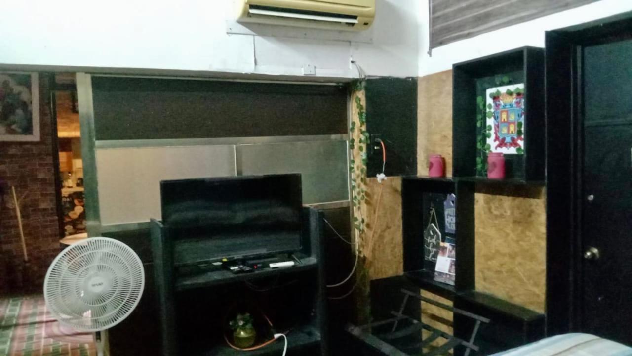 La Casa De La 12 Hostel Campeche Ngoại thất bức ảnh