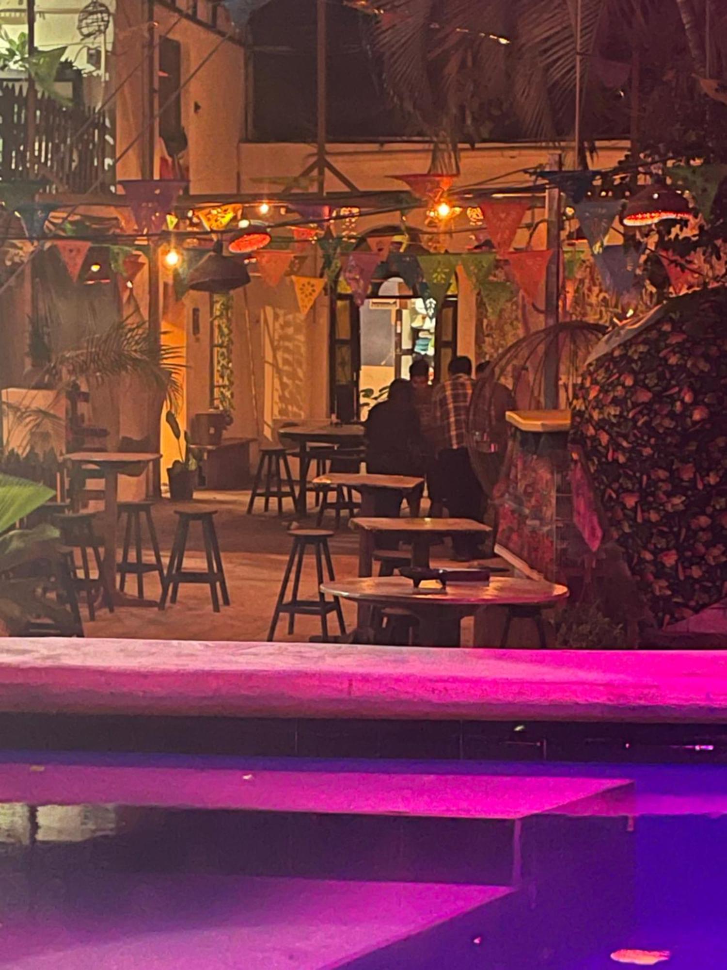 La Casa De La 12 Hostel Campeche Ngoại thất bức ảnh